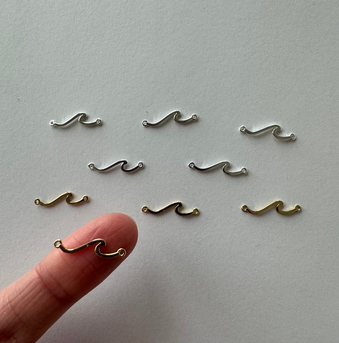 Wave Connector